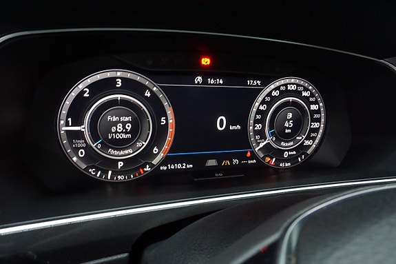 Volkswagen Tiguan 22 of 27