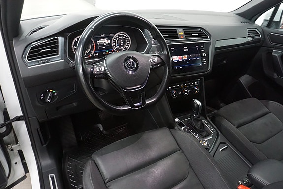 Volkswagen Tiguan 13 of 27