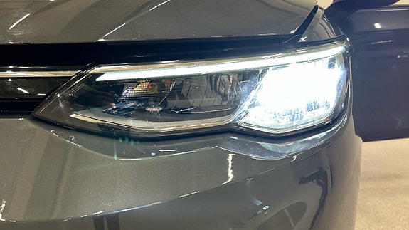 Volkswagen Golf I 7 of 8