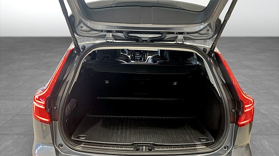 Volvo V60 13 of 14