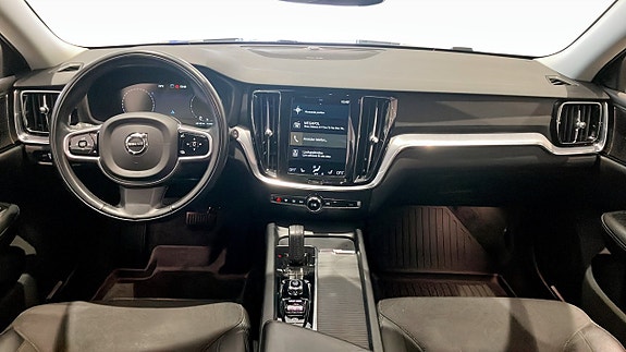 Volvo V60 10 of 14