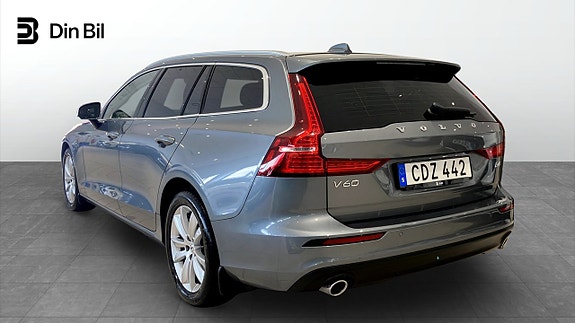 Volvo V60 3 of 14