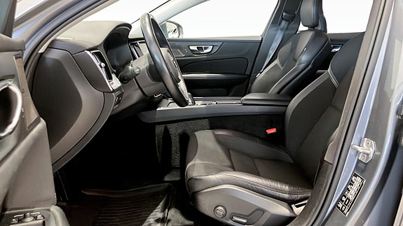 Volvo V60 8 of 14