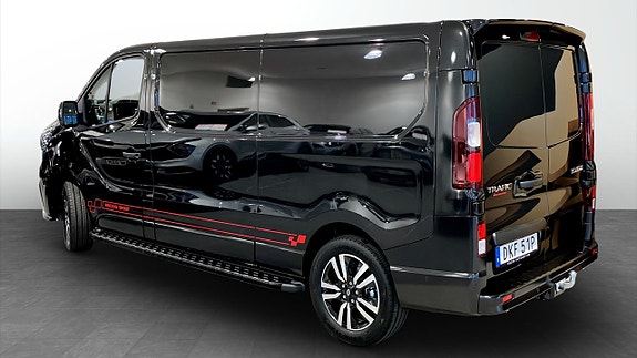 Renault Trafic 2 of 13