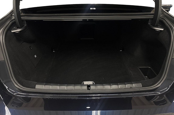 BMW i7 13 of 24