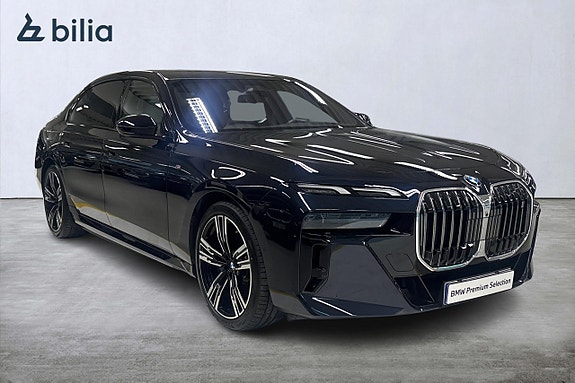 BMW i7 24 of 24
