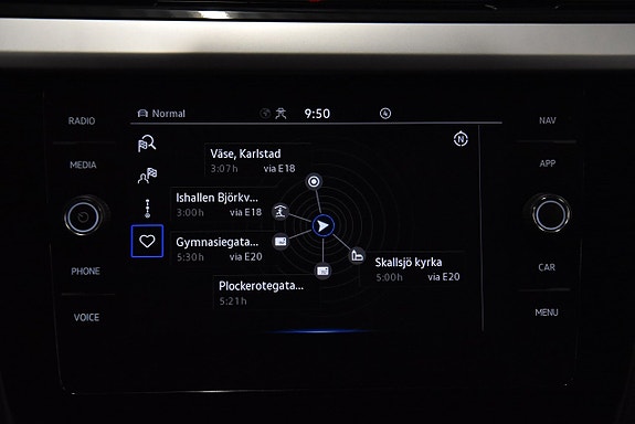 Volkswagen Arteon 19 of 23