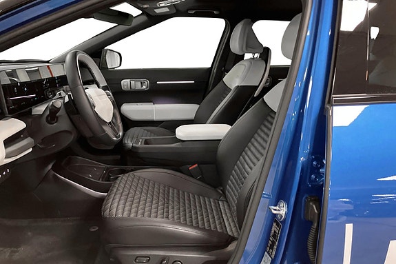 Kia EV4 7 of 28