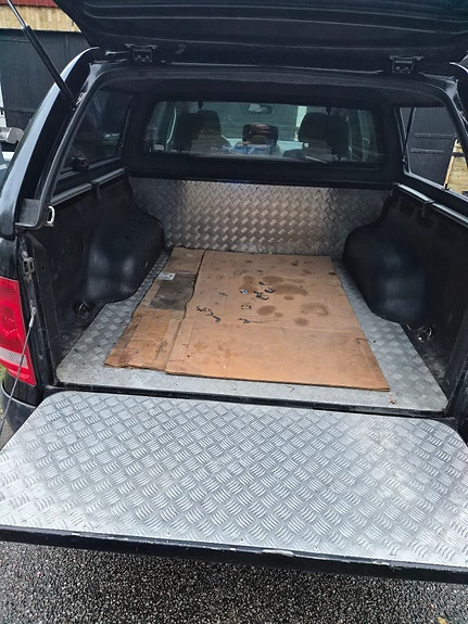 Volkswagen Amarok 8 of 9