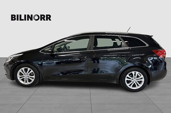 Kia Ceed 3 of 12