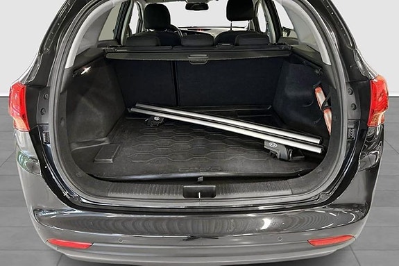 Kia Ceed 12 of 12