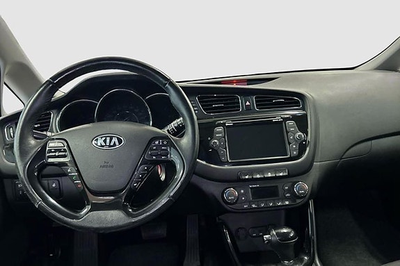 Kia Ceed 10 of 12