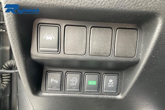 Nissan Qashqai 25 of 25