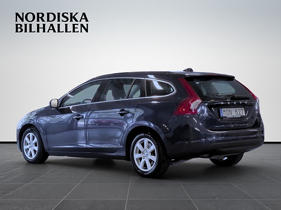 Volvo V60 5 of 15