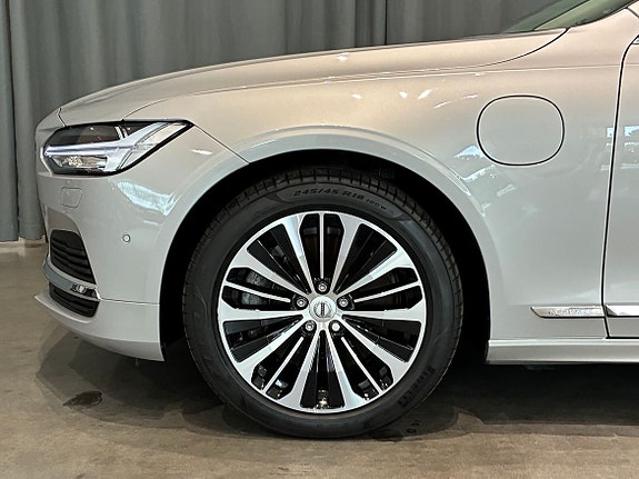 Volvo V90 7 of 20
