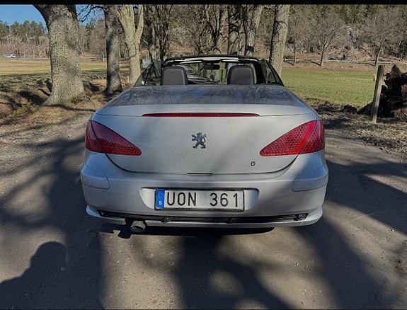 Peugeot 307 CC 5 of 8