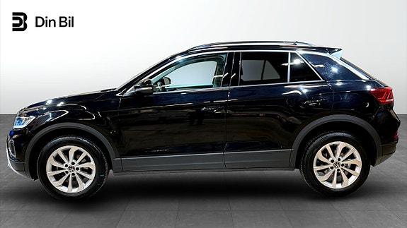 Volkswagen T-Roc 2 of 19