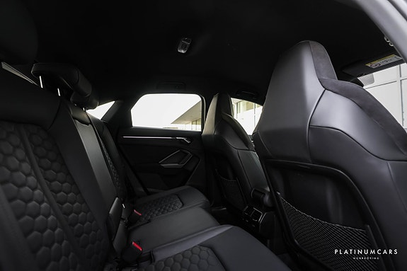 Audi RS Q3 8 of 25