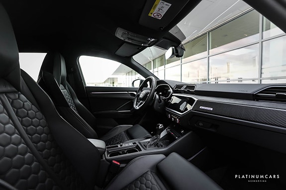 Audi RS Q3 6 of 25