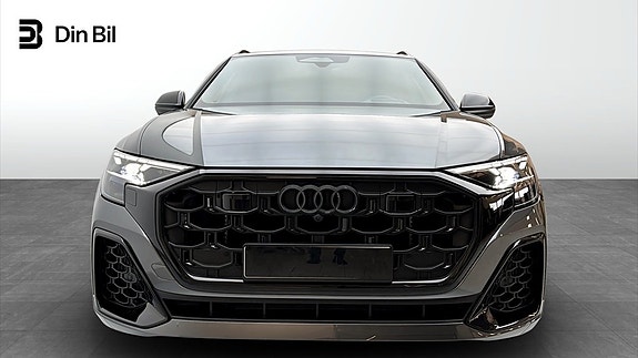 Audi Q8 4 of 18