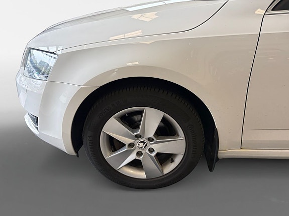 Skoda Octavia 17 of 18