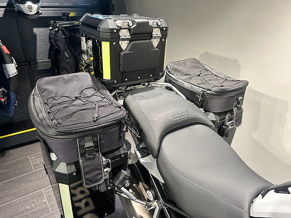 BMW R1250GSA /Denali/Opt719/Akra/Navi/Wunderlich/Lone Rider 1250 GS Adventure Euro 5 26 of 28