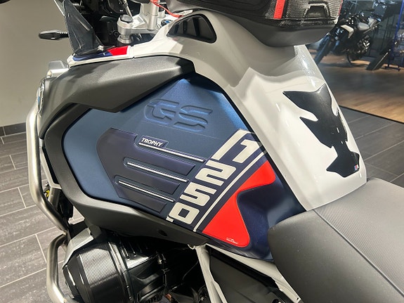 BMW R1250GSA /Denali/Opt719/Akra/Navi/Wunderlich/Lone Rider 1250 GS Adventure Euro 5 16 of 28