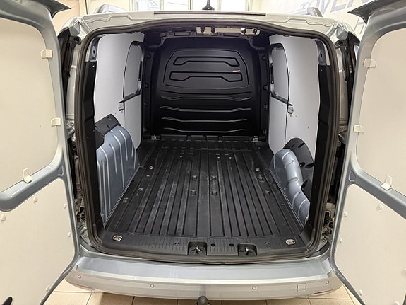 Volkswagen Caddy 10 of 13