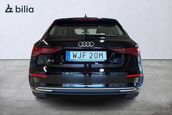 Audi A3 3 of 17