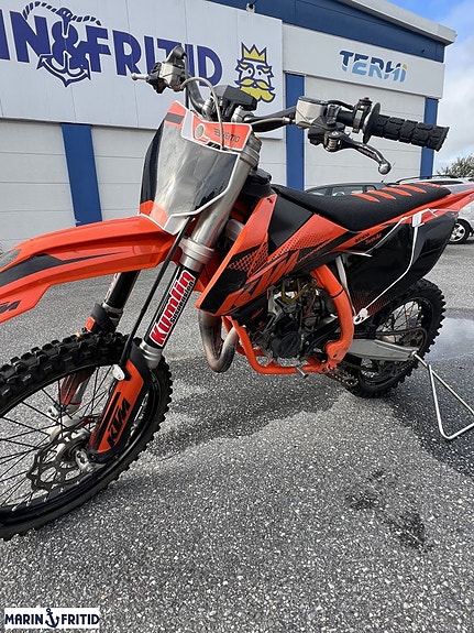 KTM SX 85 2 of 9