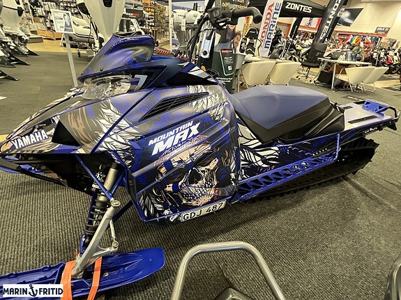 Yamaha Mountain max 800 2 of 16