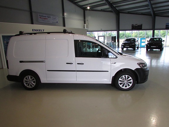 Volkswagen Caddy Maxi 4 of 17