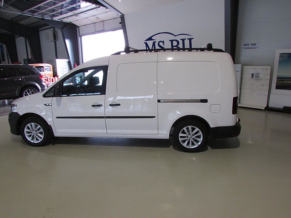Volkswagen Caddy Maxi 8 of 17