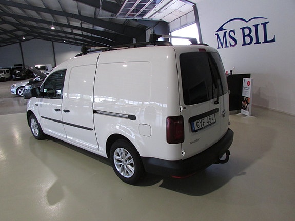 Volkswagen Caddy Maxi 7 of 17