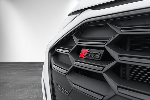 Audi S3 10 of 30