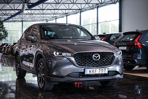 Mazda CX-5 3 of 27