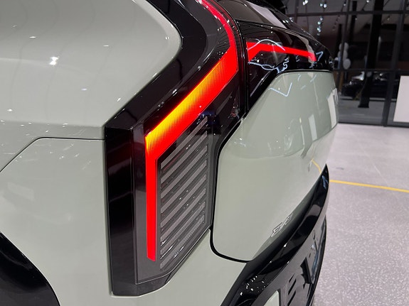 Kia EV3 15 of 22