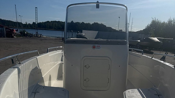 Yamarin 5910 -01, Yamaha F115LB -23 3 of 6