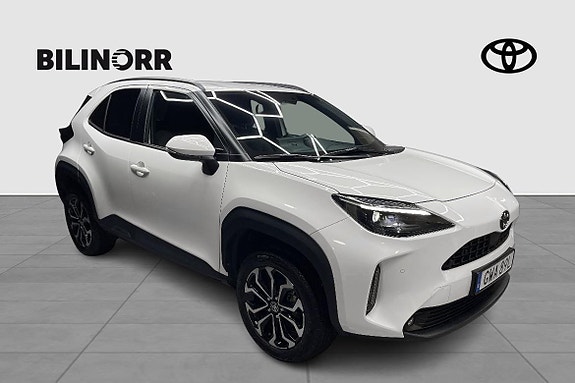 Toyota Yaris Cross 8 of 17