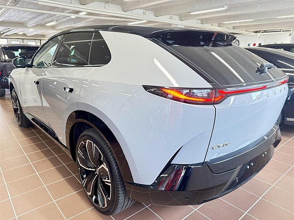 Mazda CX-6e 3 of 8