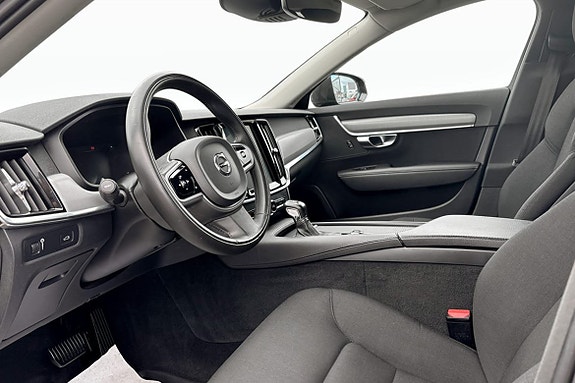Volvo V90 8 of 9