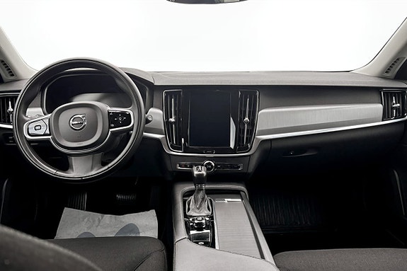 Volvo V90 8 of 11