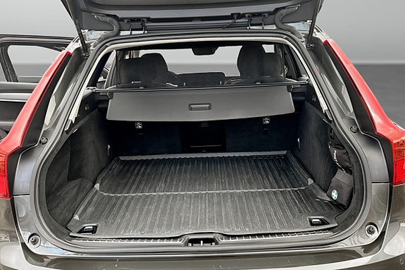 Volvo V90 7 of 11