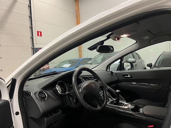 Peugeot 3008 17 of 17