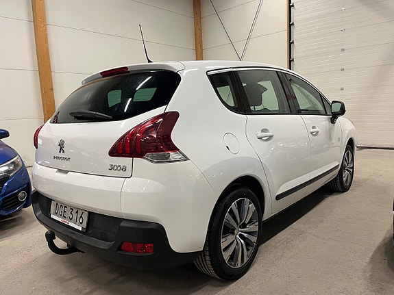 Peugeot 3008 3 of 17