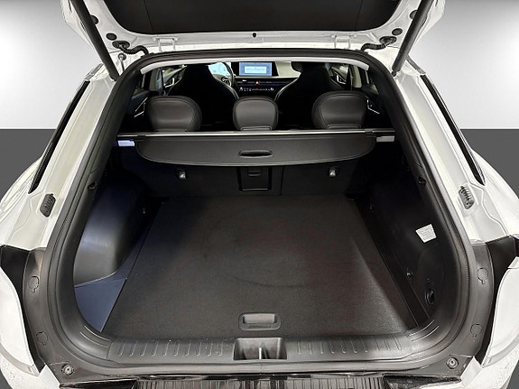 Kia EV6 14 of 19
