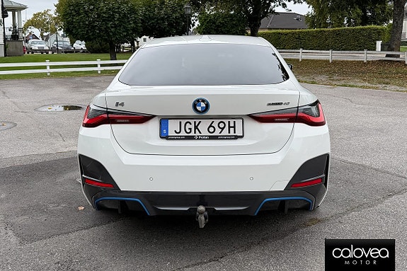 BMW i4 4 of 18