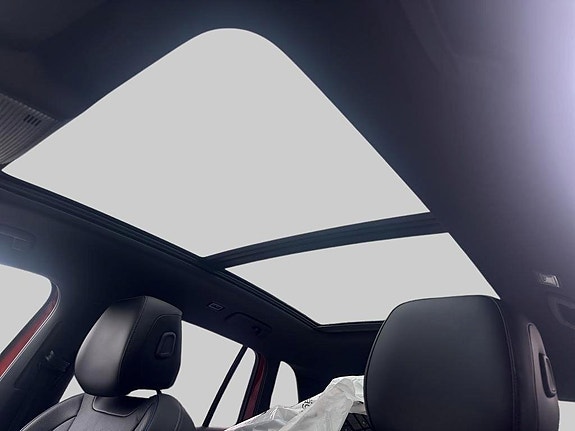 Volkswagen Tiguan 13 of 18