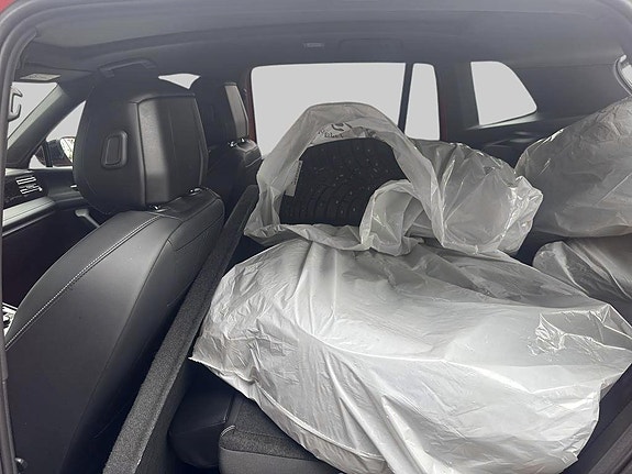Volkswagen Tiguan 7 of 18