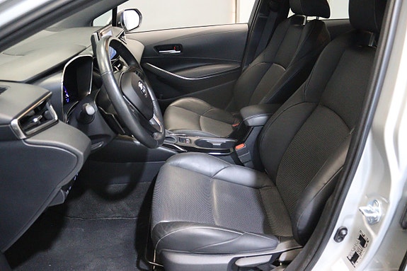 Toyota Corolla 16 of 26